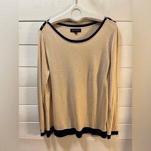JONES NEW YORK Beige & Black Button Detail Sweater -